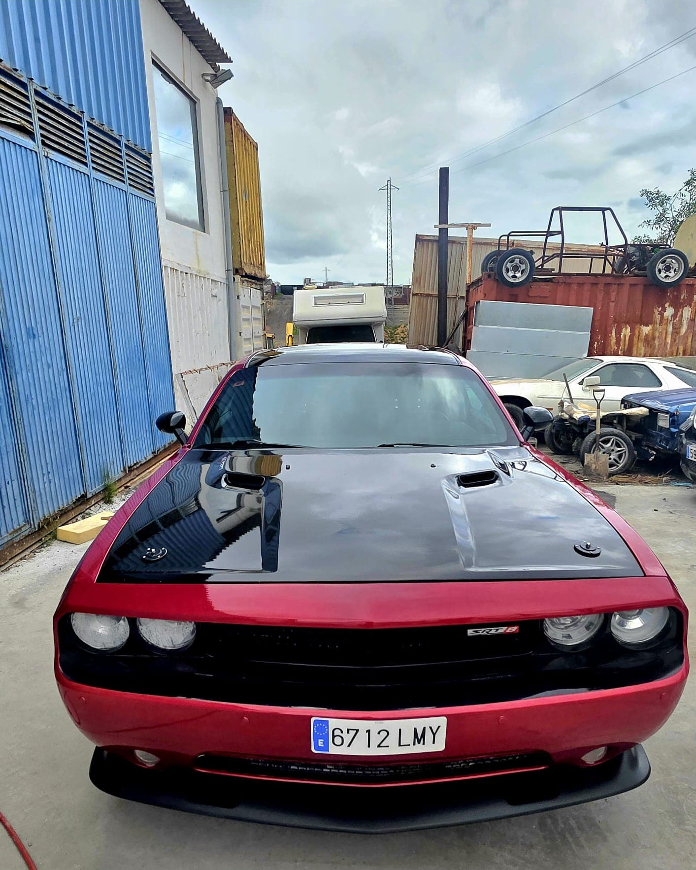 Chevrolet Camaro amarillo