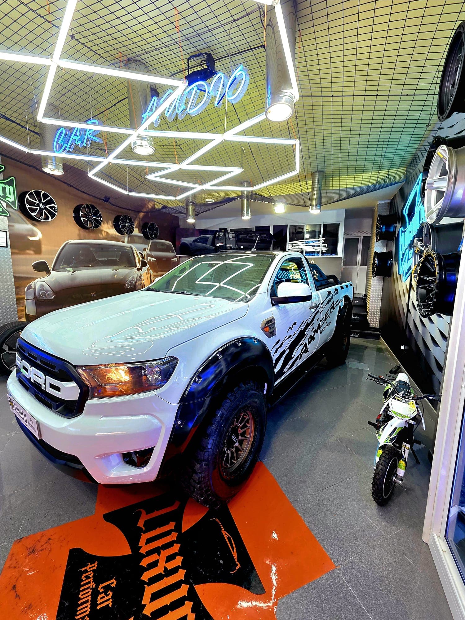 Instalaciones Luxury Car Performance